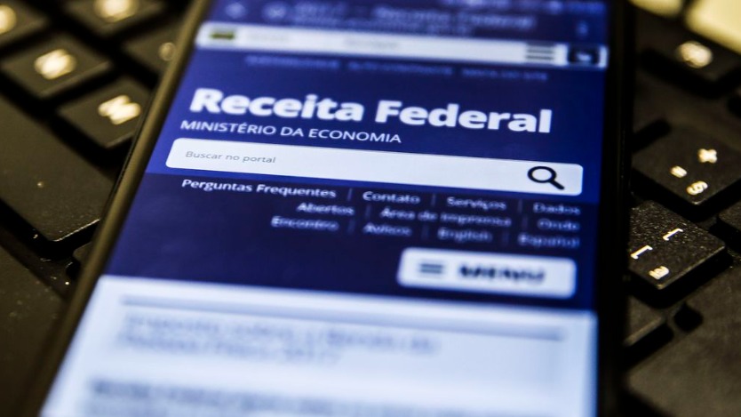 Receita libera consulta a segundo lote de restituição do IR